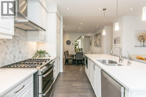 43 Compass Trail, Cambridge, ON 