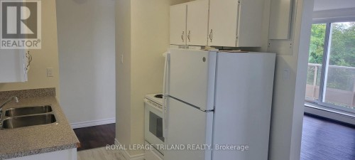 602 - 5 AVON ROAD , St. Thomas, Ontario N5P 3Y3 3