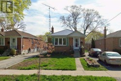 125 NORTH CARSON STREET Toronto, ON M8W 4C7