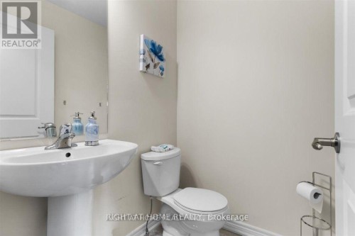 31 - 7945 OLDFIELD ROAD , Niagara Falls, Ontario L2G 0Z4 4