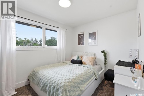 207 113Th Street W, Saskatoon, SK 