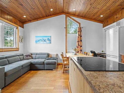 74 Lorenzos Way, Sutherland Lake, NS 
