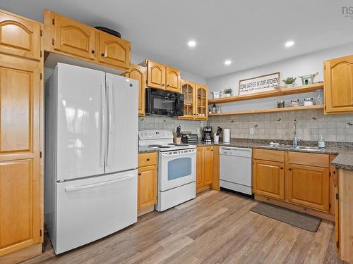 74 Lorenzos Way, Sutherland Lake, NS 