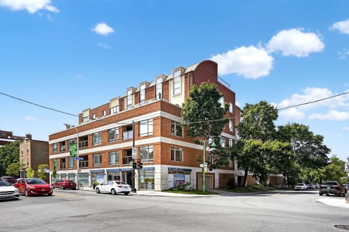 Façade - 201-828 Av. Querbes, Montréal (Outremont), QC 