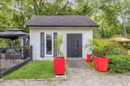 Shed - 4A  - 4B Rue Des Pères, Québec (Beauport), QC 