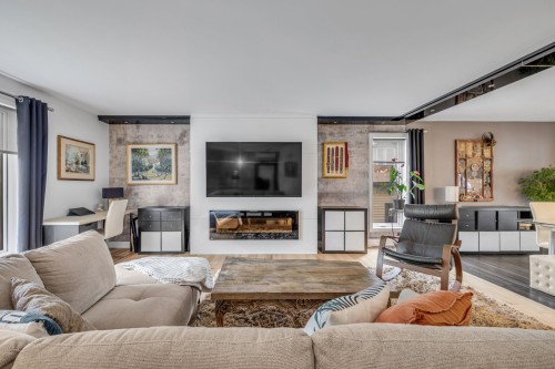 Living Room - 4A  - 4B Rue Des Pères, Québec (Beauport), QC 