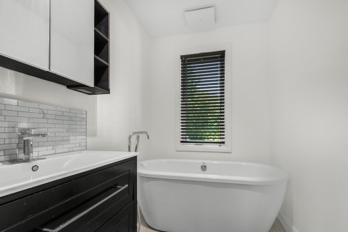 Bathroom - 4A  - 4B Rue Des Pères, Québec (Beauport), QC 