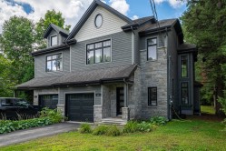 13 Av. Hochar  Saint-Sauveur, QC J0R 1R0