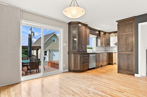 Salle à manger - 17075 Av. St-Onge, Saint-Hyacinthe, QC 