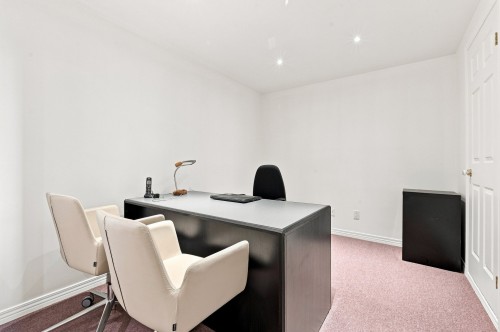 Bureau - 17075 Av. St-Onge, Saint-Hyacinthe, QC 