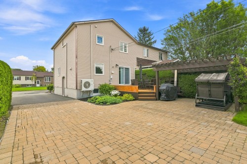 Face arrière - 17075 Av. St-Onge, Saint-Hyacinthe, QC 