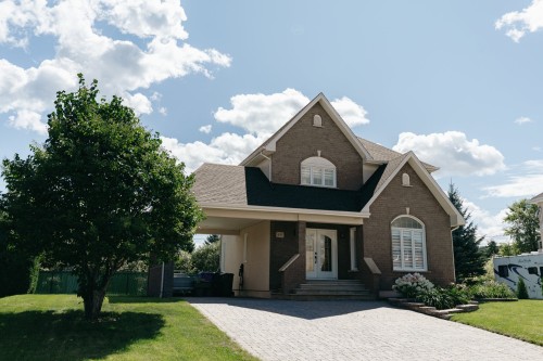 635 Rue du Chemin-du-Golf  Saguenay (Chicoutimi), QC G7H 5A7