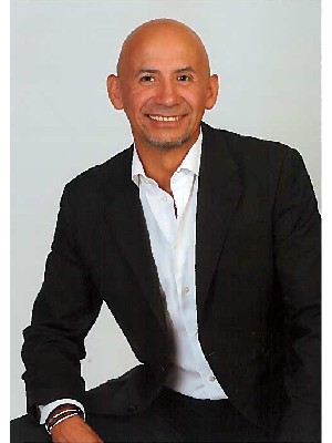 Julio Florez, Associate Broker - Calgary, AB