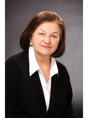 Helen Danko, Sales Representative - Oakville, ON