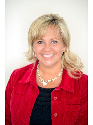 Jennifer Sebele, Sales Representative/Appraiser - Bracebridge, ON