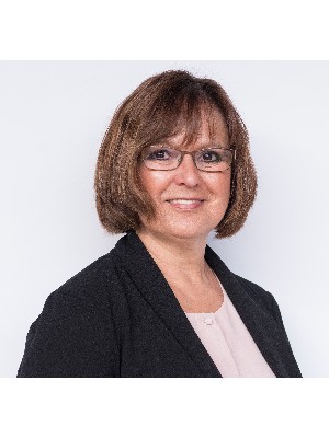 Anita Friedrich, Sales Representative - Cobourg, ON