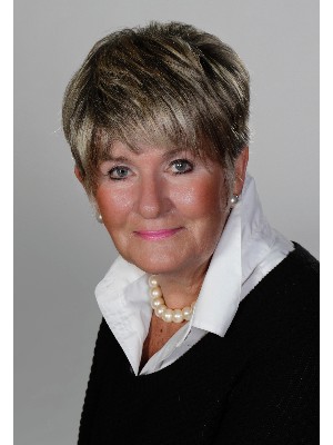 Margie Spence, Broker/Manager - St. Catharines, ON