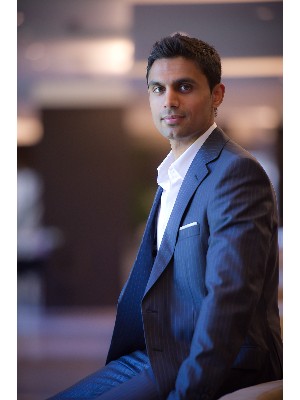 Zeeshan Sumar, Sales Representative - Toronto, ON