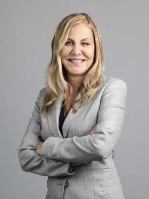 Elaine  Beaumont, Sales Representative - Tecumseh, ON