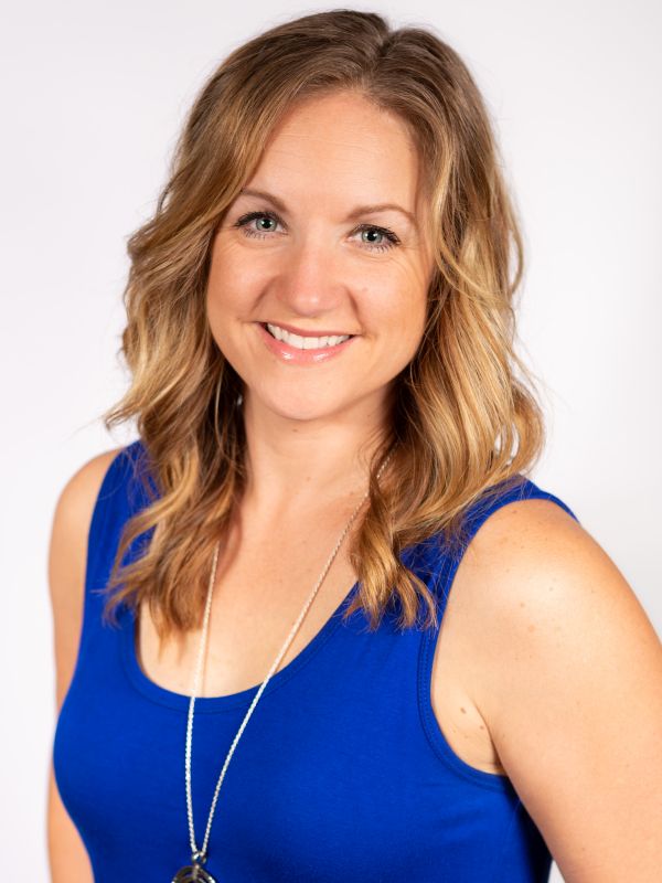 Lesley Kondratuk, Real Estate Agent - Winnipeg, MB