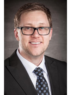 John Huver, Salesperson/REALTOR® - Winnipeg, MB