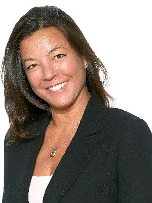 Jennifer A. Smith, Residential and Commercial Real Estate Broker - Montréal (Pointe-Claire), QC