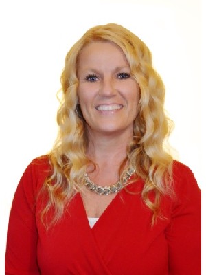 Lori Cartwright, Real Estate Agent - Red Deer, AB