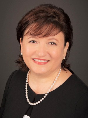 Mariana Ionascu, Sales Representative - PORT MOODY, BC
