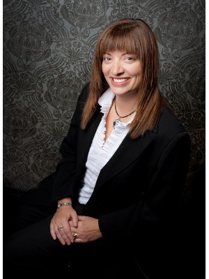 Janice Stromar, Sales Representative - NANAIMO, BC