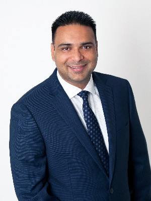 Manny Sidhu, Sales Representative - Mississauga, ON