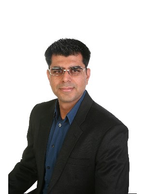 Malik Usman Perviez, Real Estate Broker - Toronto, ON