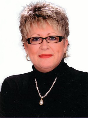 Sylvie Lacasse, Real Estate Broker - Québec, QC