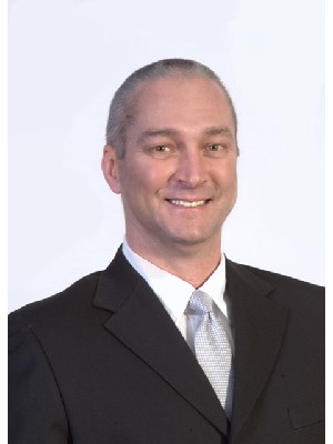 Scott Peebles, Real Estate Representative - OSHAWA, ON
