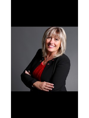 Janet Hess, Sales Representative - NEWMARKET, ON