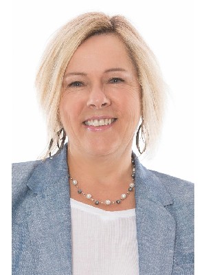 Christine Bernier, Residential Real Estate Broker - Québec, QC