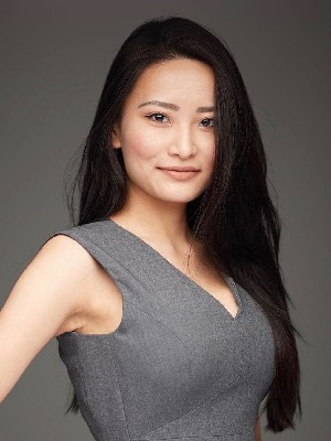 Lily Li, Residential and Commercial Real Estate Broker - Montreal (Westmount), QC