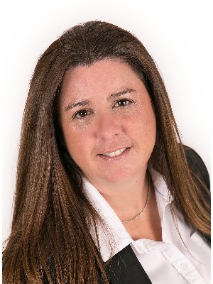 Cathi Parrish, Sales Representative - Meaford, ON
