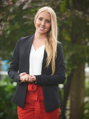 Stephanie Howard, Sales Representative - NEWMARKET, ON