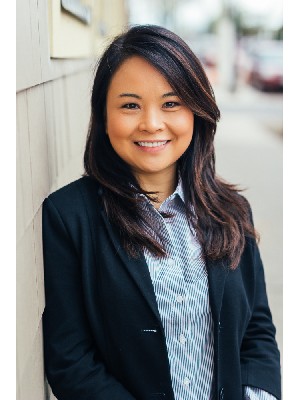 Nicole Nong, Real Estate Agent - Langley, BC