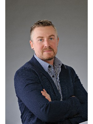 Justin Peters, Real Estate Agent - Steinbach, MB