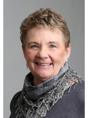 Wanda Maundrell, Associate Broker - Dawson Creek, BC