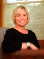 Holly Stone, Sales Representative - COLLINGWOOD, ON