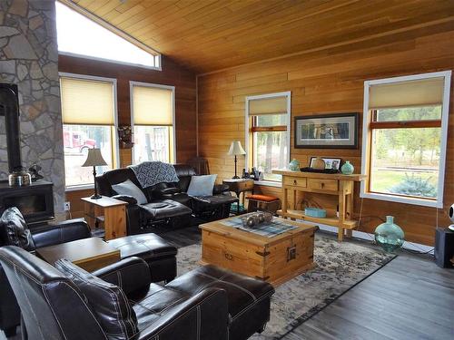 1500 Ash Street, Valemount, BC 