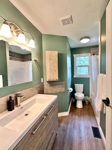 1915 Cranberry Place, Valemount, BC 