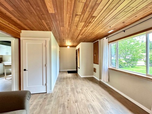 1915 Cranberry Place, Valemount, BC 