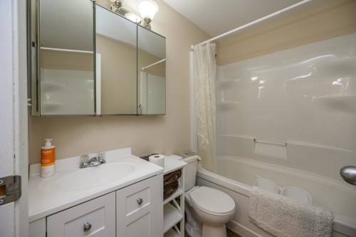 211-3033 Ospika Boulevard, Prince George, BC 