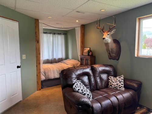 1290 8Th Avenue, Valemount, BC 