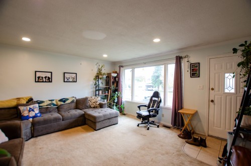 2720 Gogolin Road, Prince George, BC 