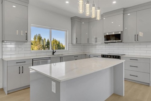 1201-2395 Rowe Street, Prince George, BC 