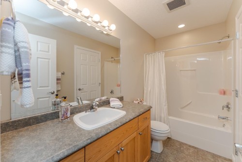 402-2911 Ferry Avenue, Prince George, BC 